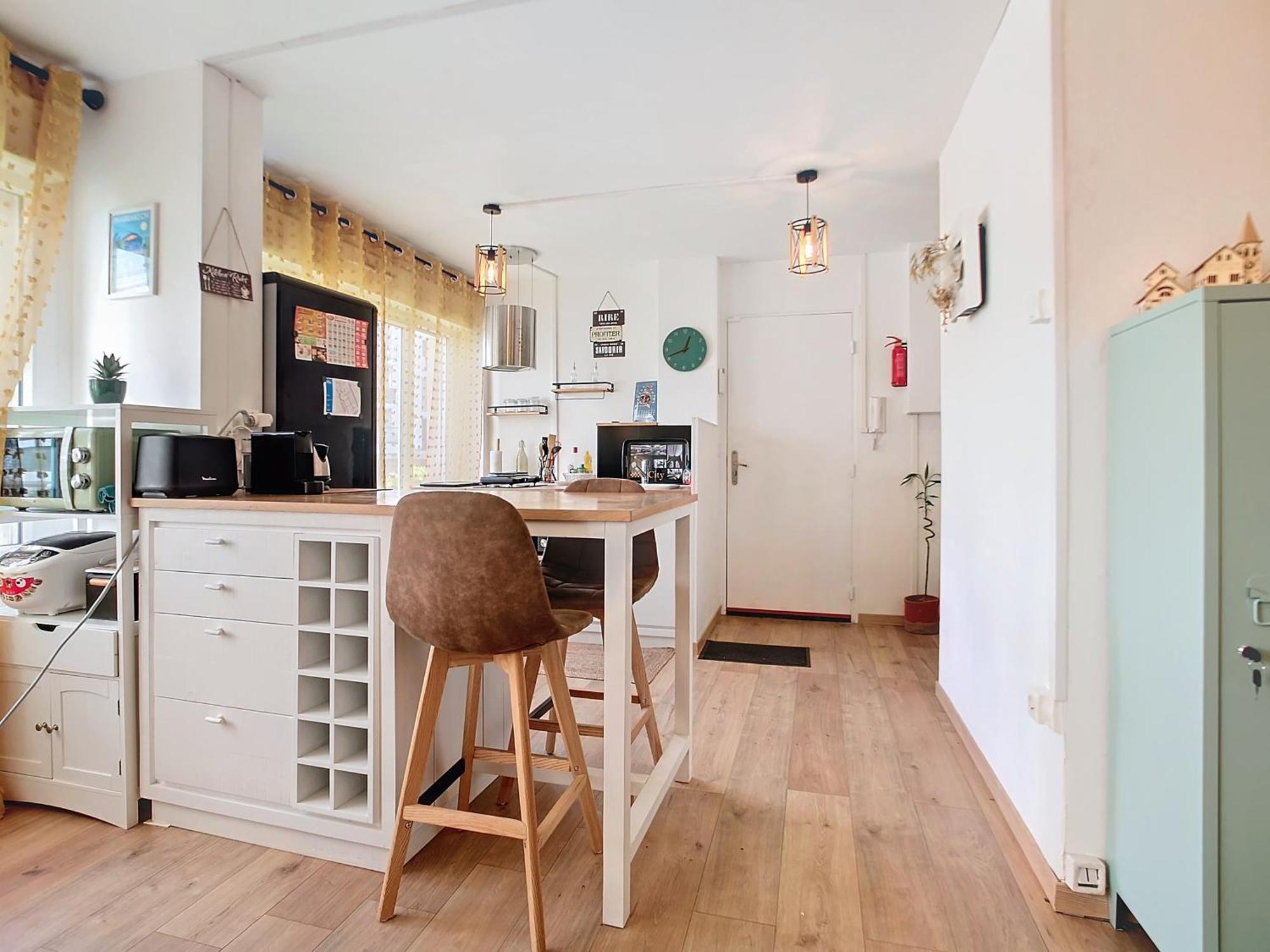 Maison Du Bonheur 2 A Entier Avec Parking Apartment